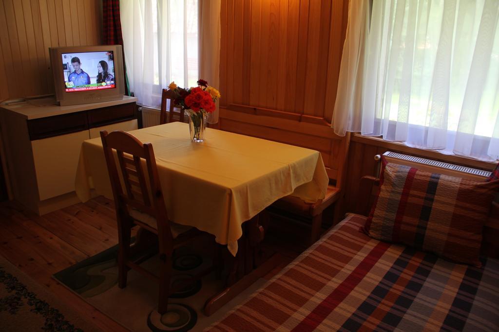 Apartmani U Borovoj Sumi Златибор Номер фото